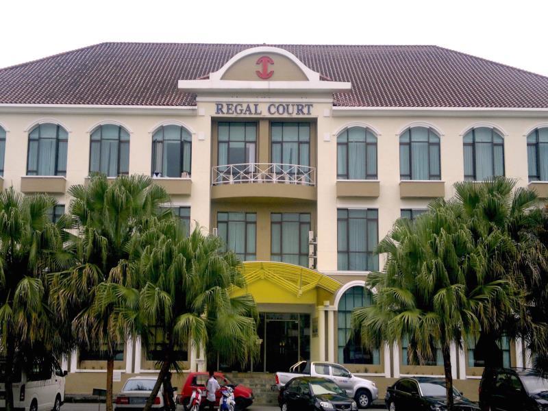 Regal Court Hotel