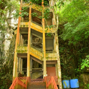 sarawak Borneo playground Fairy cave stairs