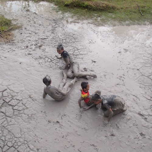 Kpg Meritam Mud Pool