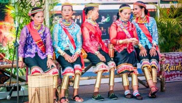 Do you know what makes tribal Borneo women beautiful? - Visit Sarawak ...